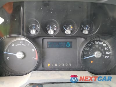 Zdjęcie 8 z 10 samochodu: 2015 FORD F450 SUPER DUTY SERVICE TRUCK VIN:1FDUF4GY6FED21163 - miniatura