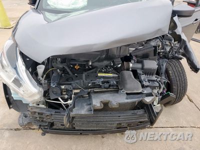 Zdjęcie 12 z 14 samochodu: 2018 NISSAN KICKS S VIN:3N1CP5CU7JL535550 - miniatura