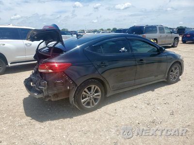 Trzecie zdjęcie samochodu z tyłu: 2018 HYUNDAI ELANTRA SEL VIN:5NPD84LF2JH221346 - miniatura