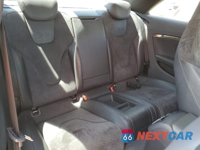 Zdjęcie 10 z 12 samochodu: 2008 AUDI S5 QUATTRO VIN:WAURV78T88A038434 - miniatura