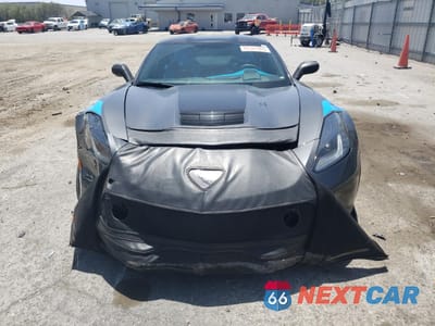 Piąte zdjęcie samochodu w środku: 2017 CHEVROLET CORVETTE GRAND SPORT 3LT VIN:1G1Y12D78H5300542 - miniatura