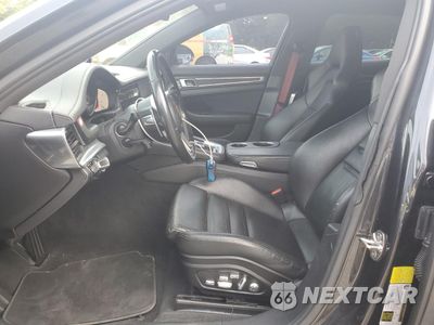 Zdjęcie 7 z 12 samochodu: 2019 PORSCHE PANAMERA 4 SPORT TURISMO VIN:WP0CA2A79KL170022 - miniatura
