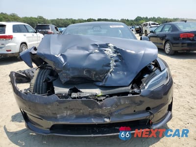 Piąte zdjęcie samochodu w środku: 2022 TESLA MODEL S VIN:5YJSA1E52NF486951 - miniatura