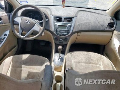 Zdjęcie 8 z 12 samochodu: 2012 HYUN ACCENT GLS VIN:KMHCT4AEXCU245080 - miniatura