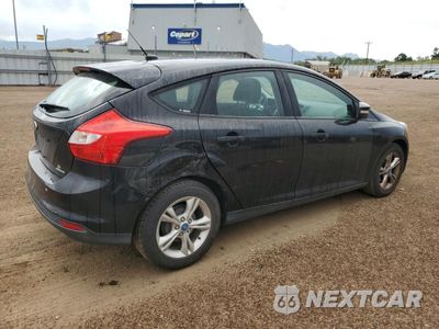 Trzecie zdjęcie samochodu z tyłu: 2013 FORD FOCUS SE VIN:1FADP3K29DL200737 - miniatura