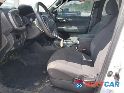 Zdjęcie 7 z 12 samochodu: 2016 TOYOTA TACOMA ACCESS CAB VIN:5TFSZ5AN0GX040456 - miniatura