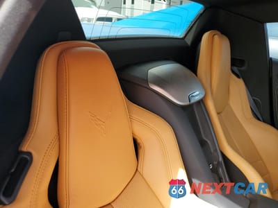 Zdjęcie 10 z 12 samochodu: 2023 CHEVROLET CORVETTE STINGRAY 2LT VIN:1G1YB3D42P5131089 - miniatura