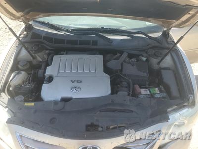 Zdjęcie 11 z 14 samochodu: 2010 TOYOTA CAMRY SE VIN:JTNBK3EK0A3048012 - miniatura