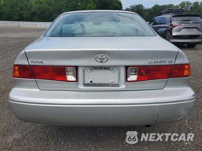 Zdjęcie 6 z 12 samochodu: 2001 TOYOTA CAMRY CE VIN:4T1BG22K51U029661 - miniatura