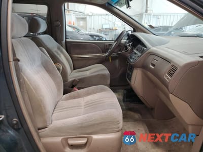 Zdjęcie 7 z 13 samochodu: 1998 TOYOTA SIENNA LE VIN:4T3ZF13C1WU082536 - miniatura