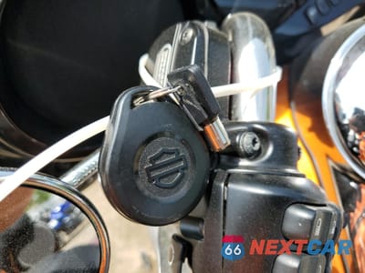 Zdjęcie 8 z 9 samochodu: 2014 HARLEY-DAVIDSON FLHTK ELECTRA GLIDE ULTRA LIMITED VIN:1HD1KEL18EB675198 - miniatura