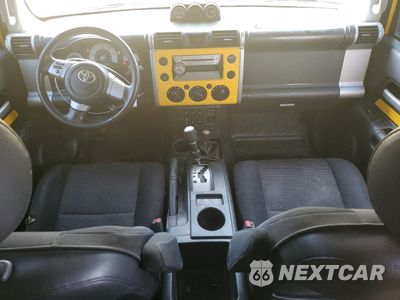Zdjęcie 8 z 12 samochodu: 2007 TOYOTA FJ CRUISER VIN:JTEBU11F270008645 - miniatura