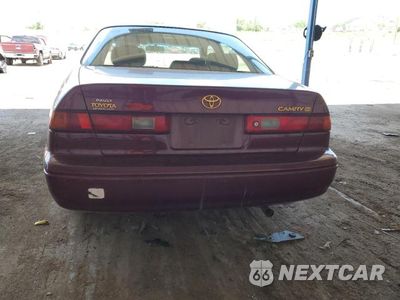 Zdjęcie 6 z 12 samochodu: 1997 TOYOTA CAMRY CE VIN:4T1BG22K6VU048273 - miniatura