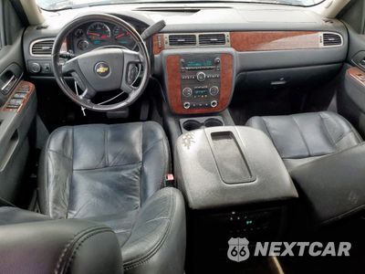 Zdjęcie 8 z 13 samochodu: 2010 CHEVROLET TAHOE C1500 LT VIN:1GNMCBE3XAR243813 - miniatura