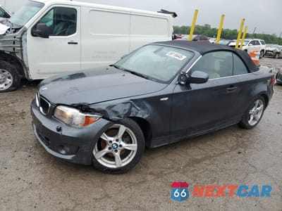2013 BMW 128 I WBAUL7C58DVU09930 - główne zdjęcie licytacji z USA - miniatura