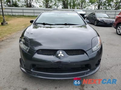 Piąte zdjęcie samochodu w środku: 2008 MITSUBISHI ECLIPSE SE VIN:4A3AK64F68E011595 - miniatura