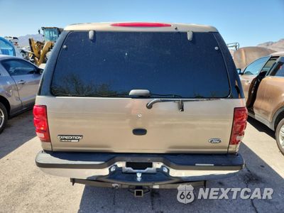 Zdjęcie 6 z 13 samochodu: 2002 FORD EXPEDITION XLT VIN:1FMRU15W52LA55832 - miniatura