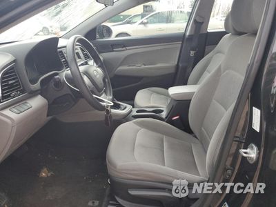 Zdjęcie 7 z 15 samochodu: 2017 HYUNDAI ELANTRA SE VIN:5NPD74LFXHH105762 - miniatura