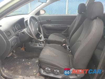 Zdjęcie 7 z 12 samochodu: 2007 HYUNDAI ACCENT BASE VIN:KMHCN35C47U013870 - miniatura