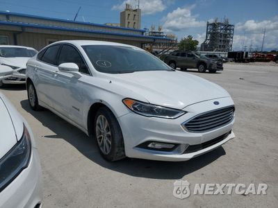 Czwarte zdjęcie samochodu z boku: 2017 FORD FUSION SE HYBRID VIN:3FA6P0LU7HR409358 - miniatura