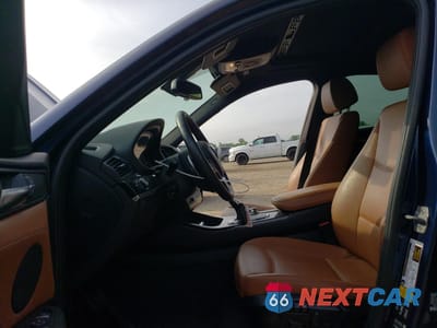 Zdjęcie 7 z 15 samochodu: 2018 BMW X4 XDRIVE28I VIN:5UXXW3C5XJ0T83029 - miniatura