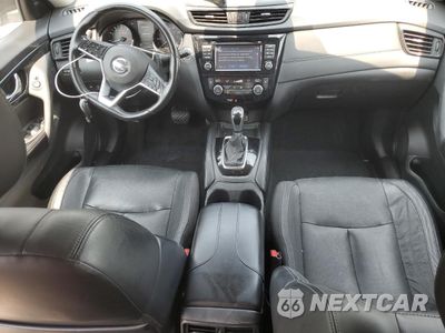 Zdjęcie 8 z 16 samochodu: 2017 NISSAN ROGUE S VIN:JN8AT2MV6HW023485 - miniatura