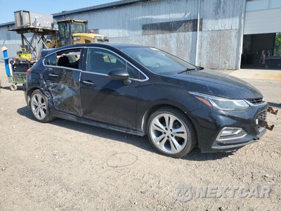Czwarte zdjęcie samochodu z boku: 2017 CHEVROLET CRUZE PREMIER VIN:3G1BF6SM7HS509039 - miniatura