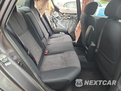 Zdjęcie 10 z 14 samochodu: 2015 NISSAN SENTRA S VIN:3N1AB7AP7FL642247 - miniatura