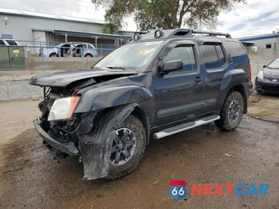 2015 NISSAN XTERRA X 5N1AN0NW7FN660241 - główne zdjęcie licytacji z USA - miniatura