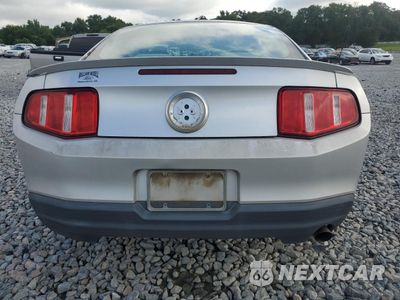 Zdjęcie 6 z 14 samochodu: 2010 FORD MUSTANG VIN:1ZVBP8AN4A5106272 - miniatura