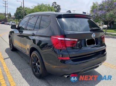 Trzecie zdjęcie samochodu z tyłu: 2017 BMW X3 SDRIVE28I VIN:5UXWZ7C36H0V86731 - miniatura