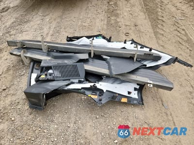 Zdjęcie 13 z 14 samochodu: 2022 CHEVROLET TAHOE C1500 VIN:1GNSCLED1NR290675 - miniatura