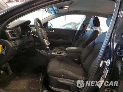 Zdjęcie 7 z 13 samochodu: 2016 KIA OPTIMA LX VIN:5XXGT4L37GG109227 - miniatura