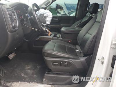 Zdjęcie 7 z 14 samochodu: 2021 CHEVROLET SILVERADO K1500 RST VIN:1GCUYEED8MZ109150 - miniatura