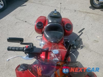 Piąte zdjęcie samochodu w środku: 2011 KAWASAKI VN1700 J VIN:JKBVNRJ14BA000380 - miniatura
