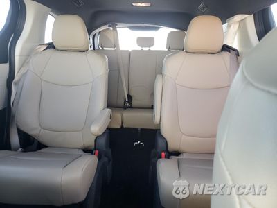 Zdjęcie 10 z 13 samochodu: 2024 TOYOTA SIENNA XLE VIN:5TDYSKFC8RS135134 - miniatura