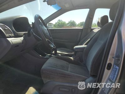 Zdjęcie 7 z 15 samochodu: 2002 TOYOTA CAMRY LE VIN:4T1BE32K52U550537 - miniatura