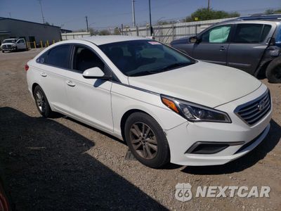 Czwarte zdjęcie samochodu z boku: 2015 HYUNDAI SONATA SE VIN:5NPE24AF8FH202154 - miniatura