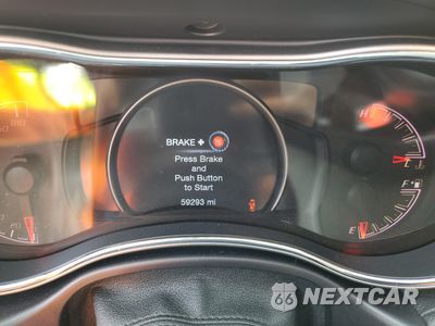 Zdjęcie 9 z 15 samochodu: 2017 JEEP GRAND CHEROKEE SRT-8 VIN:1C4RJFDJ4HC855644 - miniatura