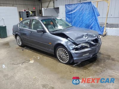 Czwarte zdjęcie samochodu z boku: 2001 BMW 330 I VIN:WBAAV53421JS92258 - miniatura