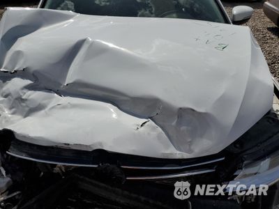 Zdjęcie 11 z 15 samochodu: 2017 VOLKSWAGEN JETTA SEL VIN:3VWL17AJ2HM374836 - miniatura