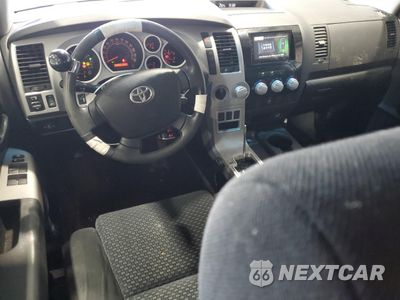 Zdjęcie 8 z 14 samochodu: 2008 TOYOTA TUNDRA DOUBLE CAB VIN:5TFBV54158X051703 - miniatura