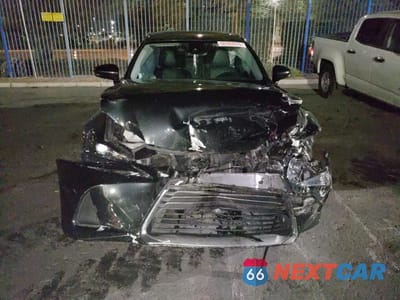 Piąte zdjęcie samochodu w środku: 2017 LEXUS IS 200T VIN:JTHBA1D27H5054576 - miniatura