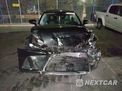 Piąte zdjęcie samochodu w środku: 2017 LEXUS IS 200T VIN:JTHBA1D27H5054576 - miniatura