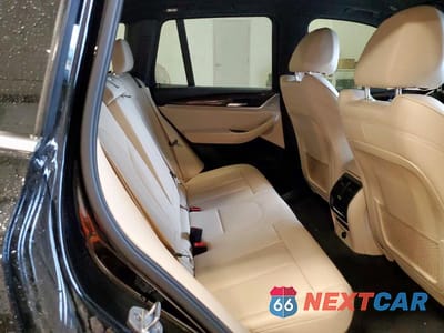 Zdjęcie 10 z 12 samochodu: 2019 BMW X3 SDRIVE30I VIN:5UXTR7C56KLE94371 - miniatura