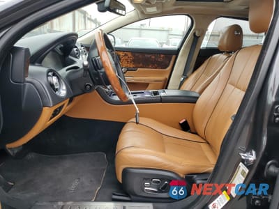 Zdjęcie 7 z 12 samochodu: 2011 JAGUAR XJL VIN:SAJWA2GB6BLV13752 - miniatura