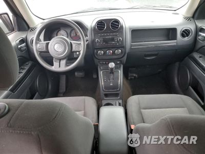 Zdjęcie 8 z 13 samochodu: 2015 JEEP PATRIOT SPORT VIN:1C4NJPBA7FD343438 - miniatura