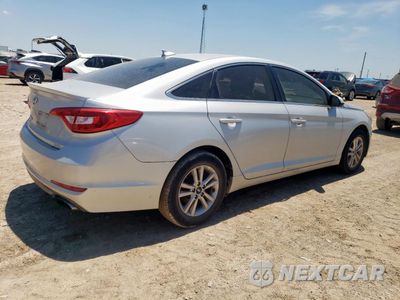 Trzecie zdjęcie samochodu z tyłu: 2016 HYUNDAI SONATA SE VIN:5NPE24AF9GH384688 - miniatura