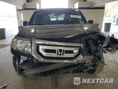 Piąte zdjęcie samochodu w środku: 2010 HONDA PILOT LX VIN:5FNYF4H28AB025813 - miniatura