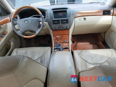 Zdjęcie 8 z 12 samochodu: 2004 LEXUS LS 430 VIN:JTHBN36F040141100 - miniatura